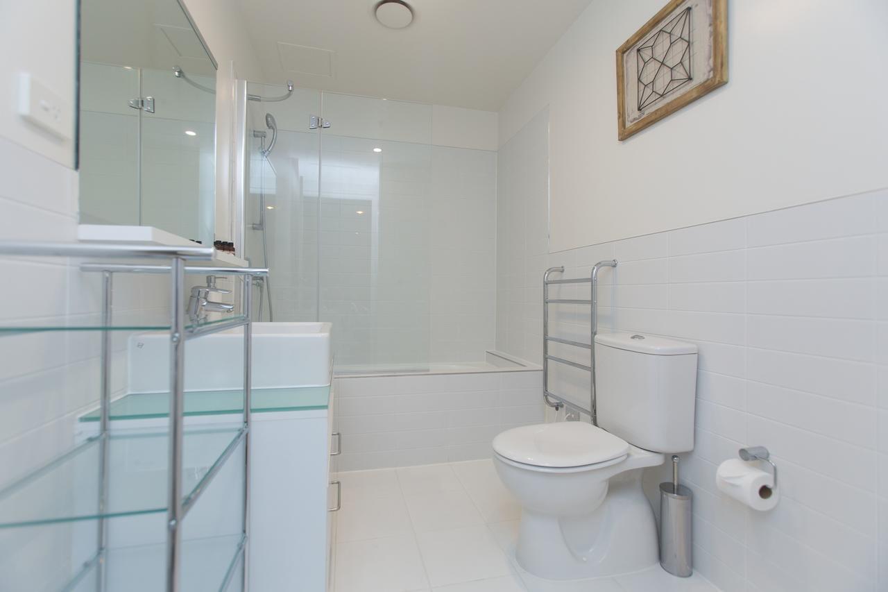 Perfect Location With Harbour Views Apartamento Auckland Exterior foto